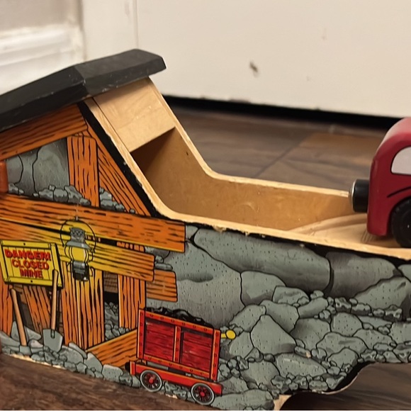 Rare Thomas & Friends Wooden Train Set - Picture 6 of 11